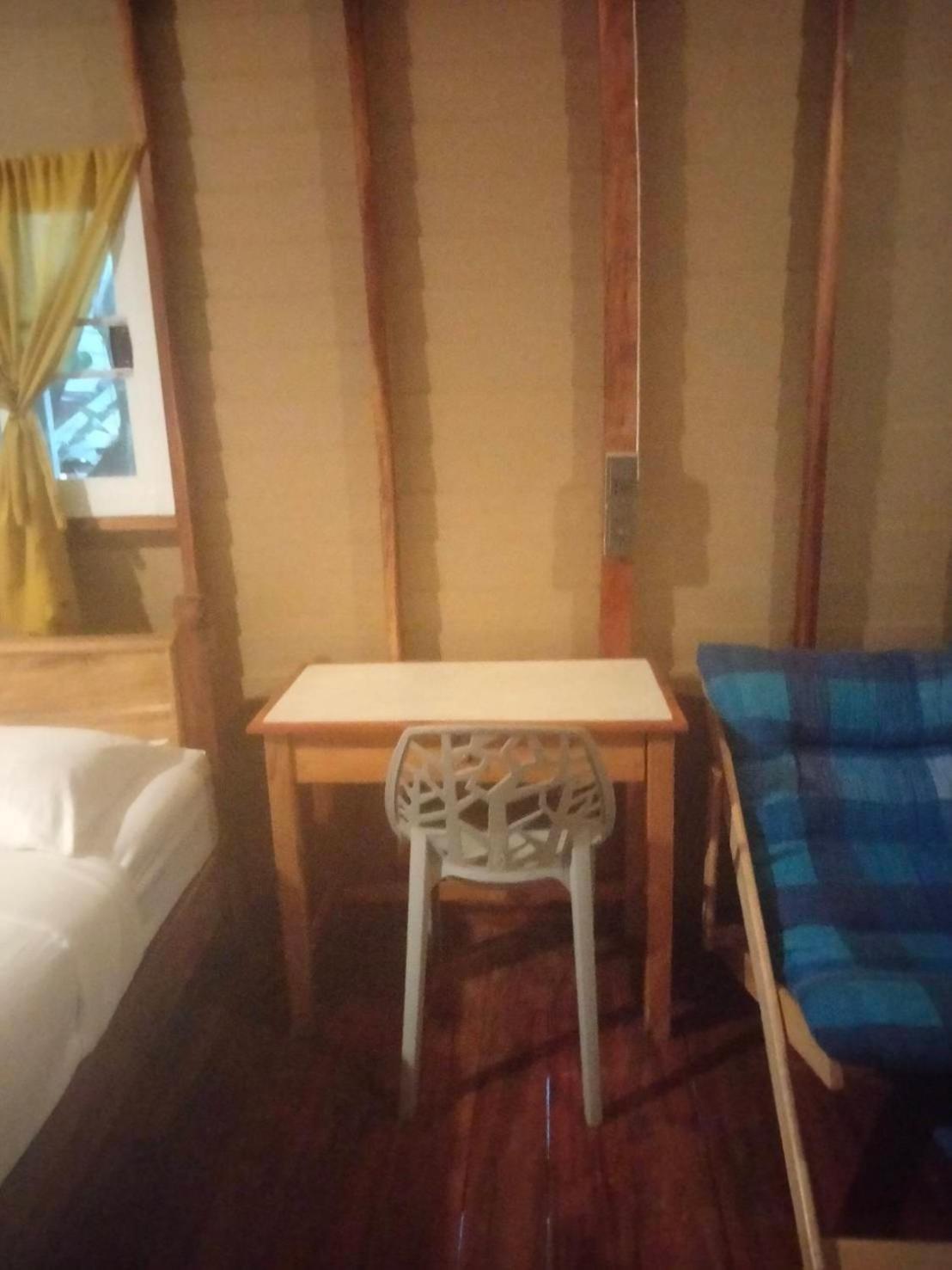 Hotel Lazy Hut Koh Phayam Esterno foto